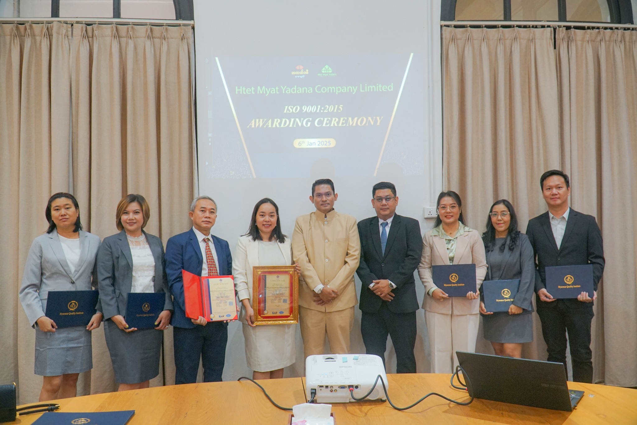 နိုင်ငံတကာအသိအမှတ်ပြု ISO - 9001:2015 အရည်အသွေးထောက်ခံချက်လက်မှတ် ပေးအပ်ပွဲအခမ်းအနား (6.1.2025)